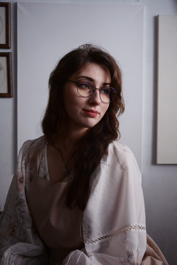 Natalia Banasiewicz, artysta, artystka, malarka, rzeźbiarka, rzeźbiarz